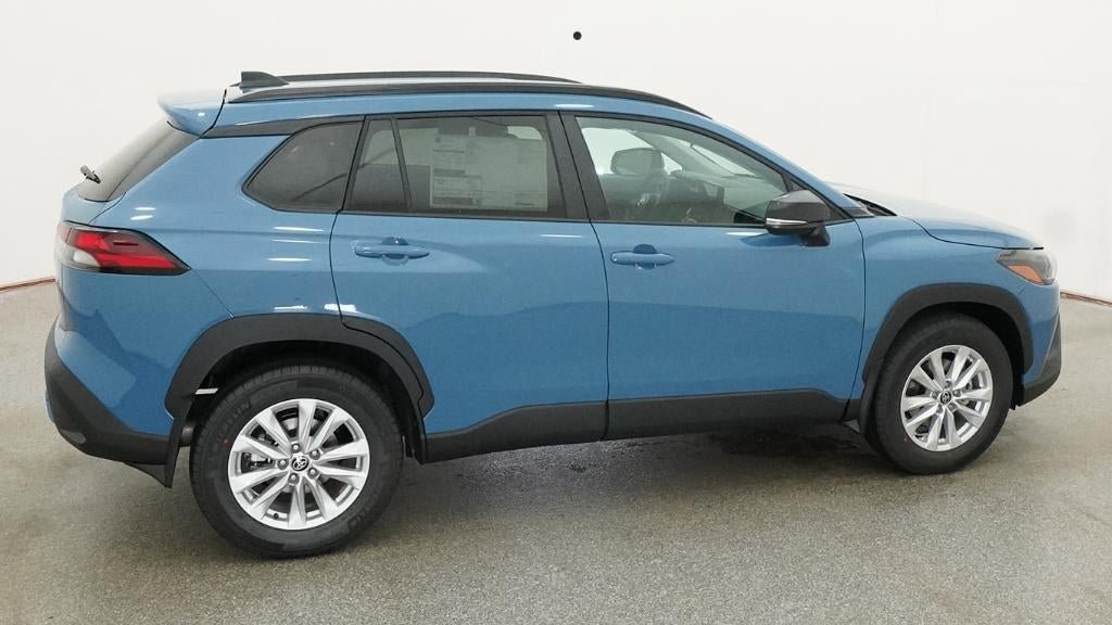 New 2026 Toyota Corolla Cross LE FWD image 10