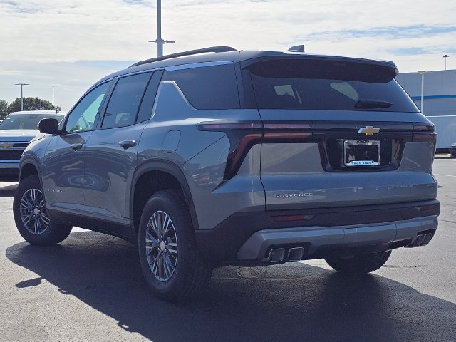 New 2027 Chevrolet Traverse LT w/ Driver Confidence Package FWD image 14