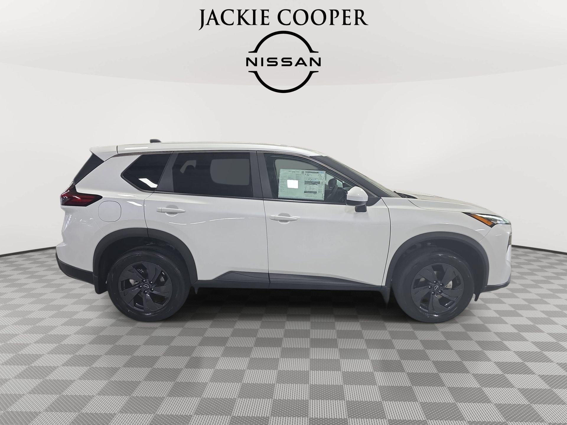 New 2026 Nissan Rogue SV w/ Cold Weather Package FWD image 4