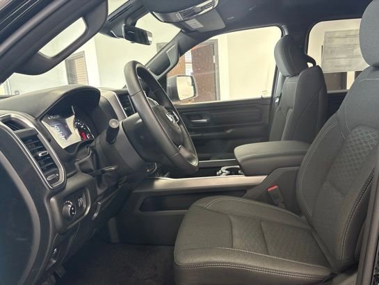 New 2026 RAM 1500 Express AWD/4WD image 12