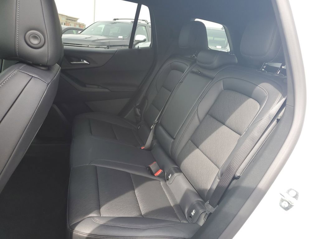 New 2026 Chevrolet Equinox LT w/ Convenience Package II image 13