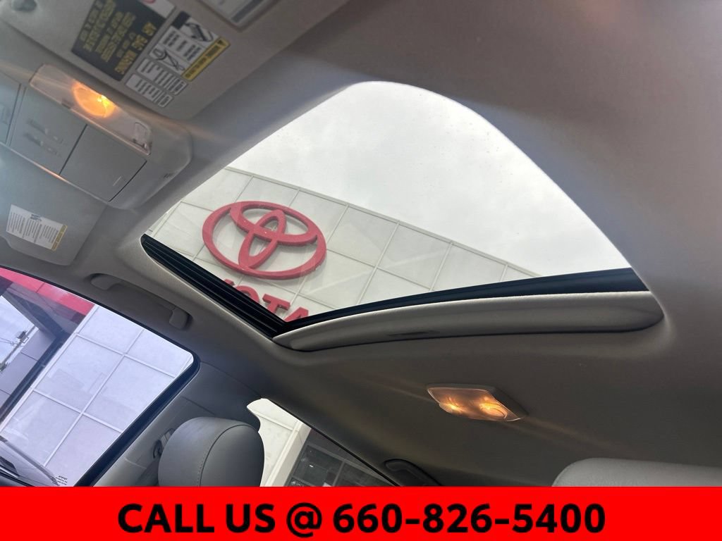 Used 2013 Toyota Tundra Limited w/ Memory Pkg AWD/4WD image 13
