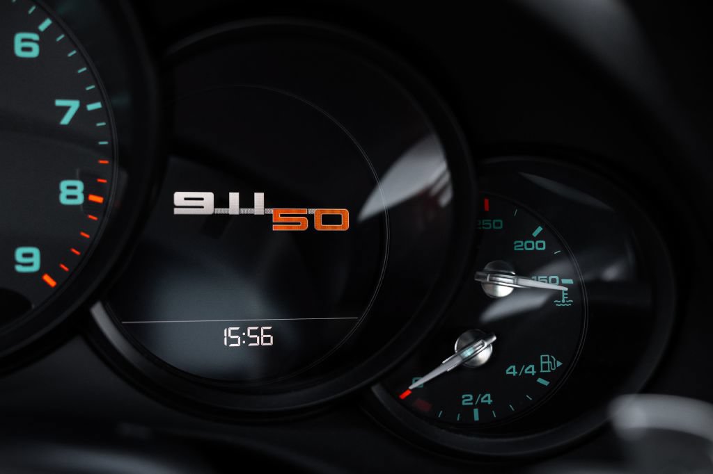 Used 2014 Porsche 911 50th Anniversary Edition RWD image 32