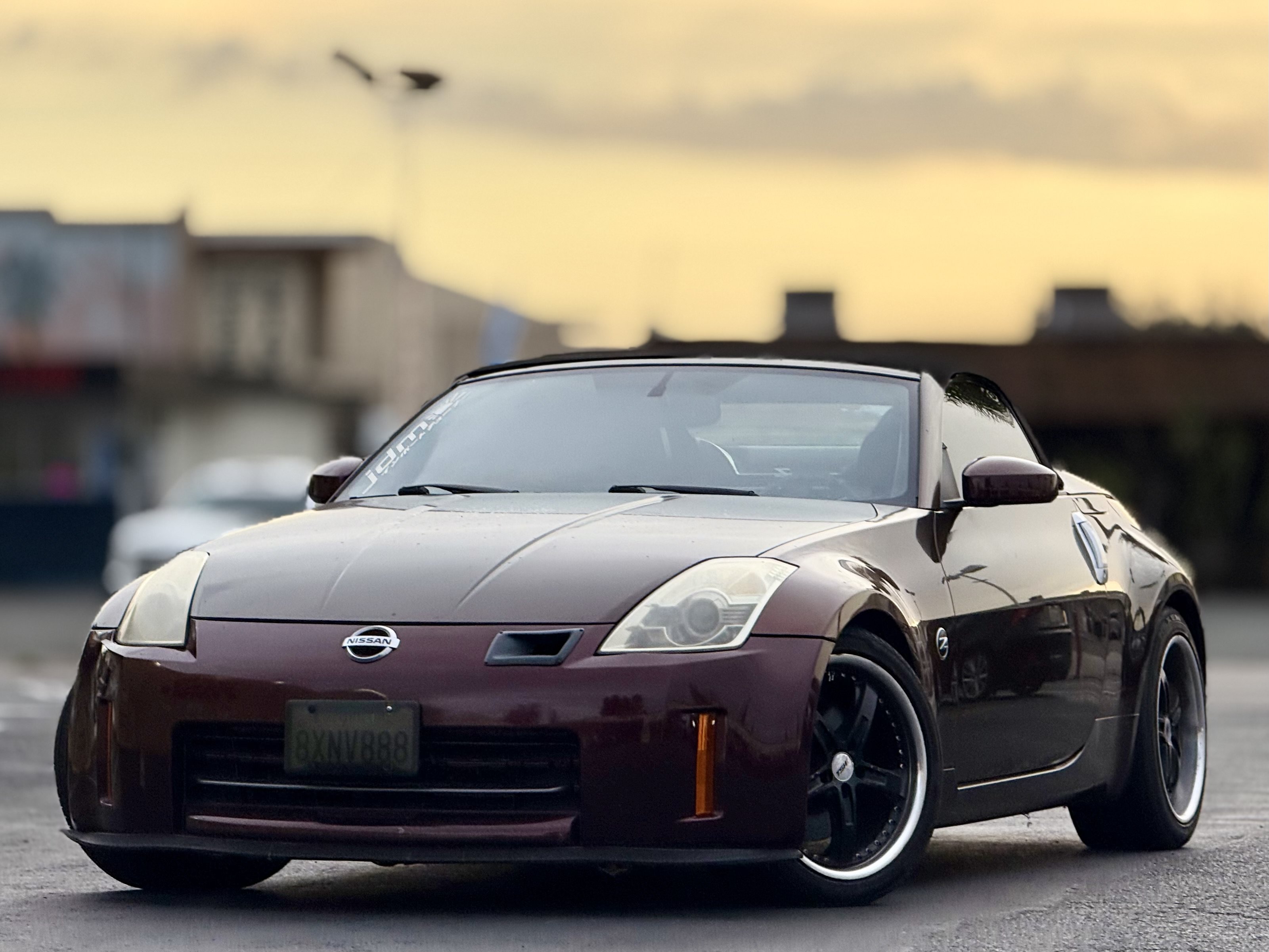 Used 2006 Nissan 350Z Grand Touring RWD image 1