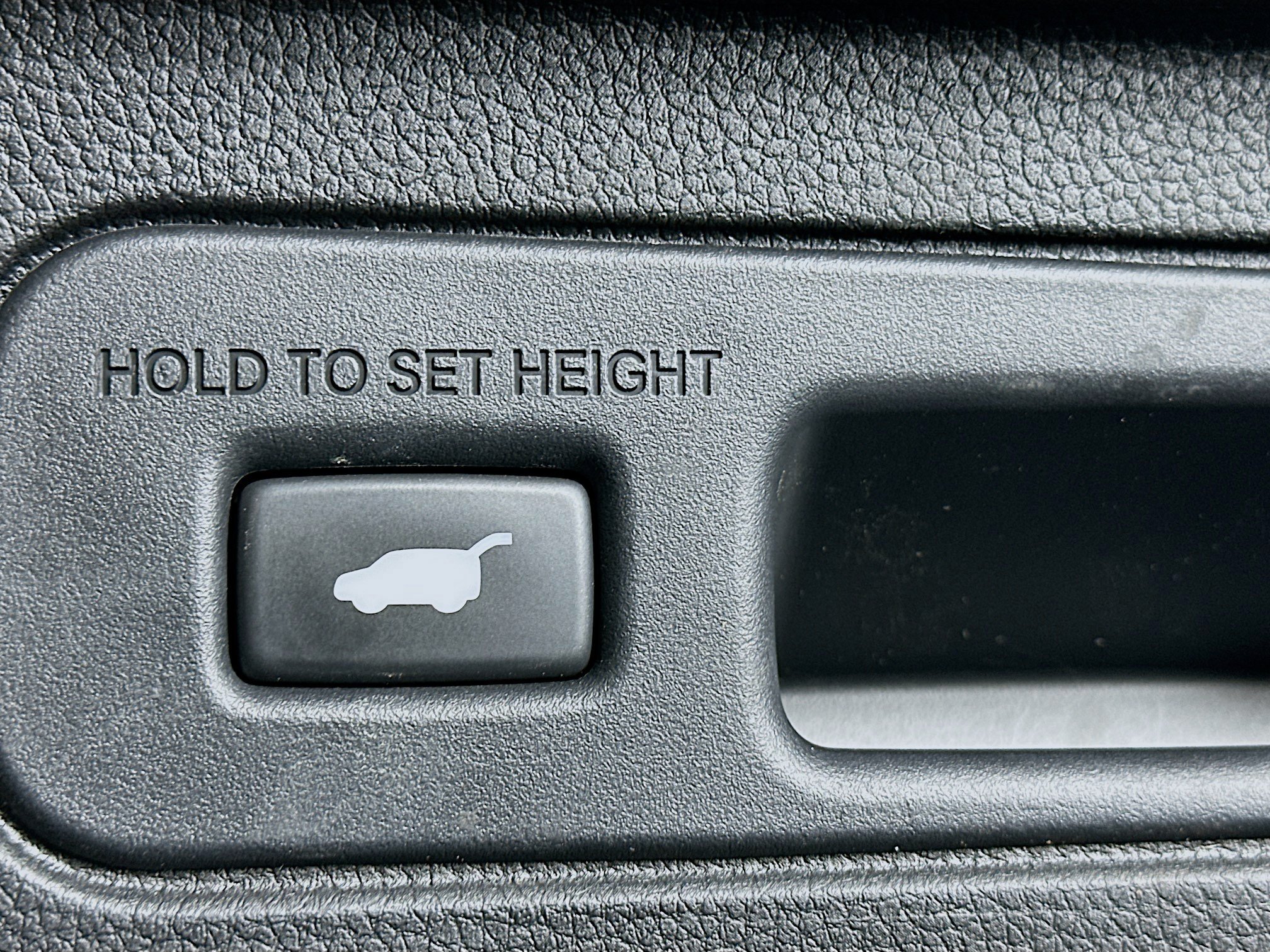 Used 2025 Honda Pilot EX-L image 31