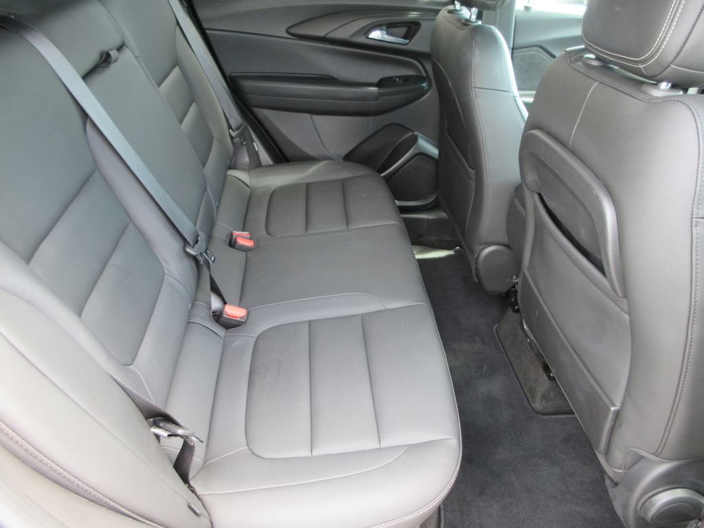 Certified 2023 Chevrolet TrailBlazer ACTIV w/ Convenience Package FWD image 18