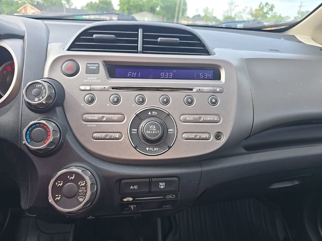 Used 2013 Honda Fit image 19