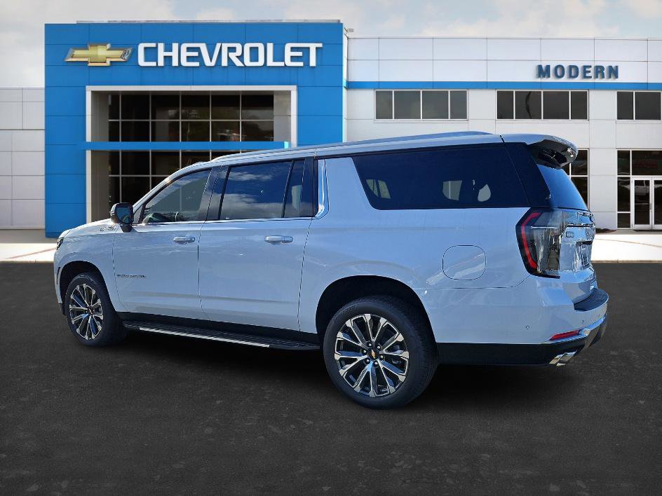 New 2026 Chevrolet Suburban High Country w/ Sun And Tow Package image 3