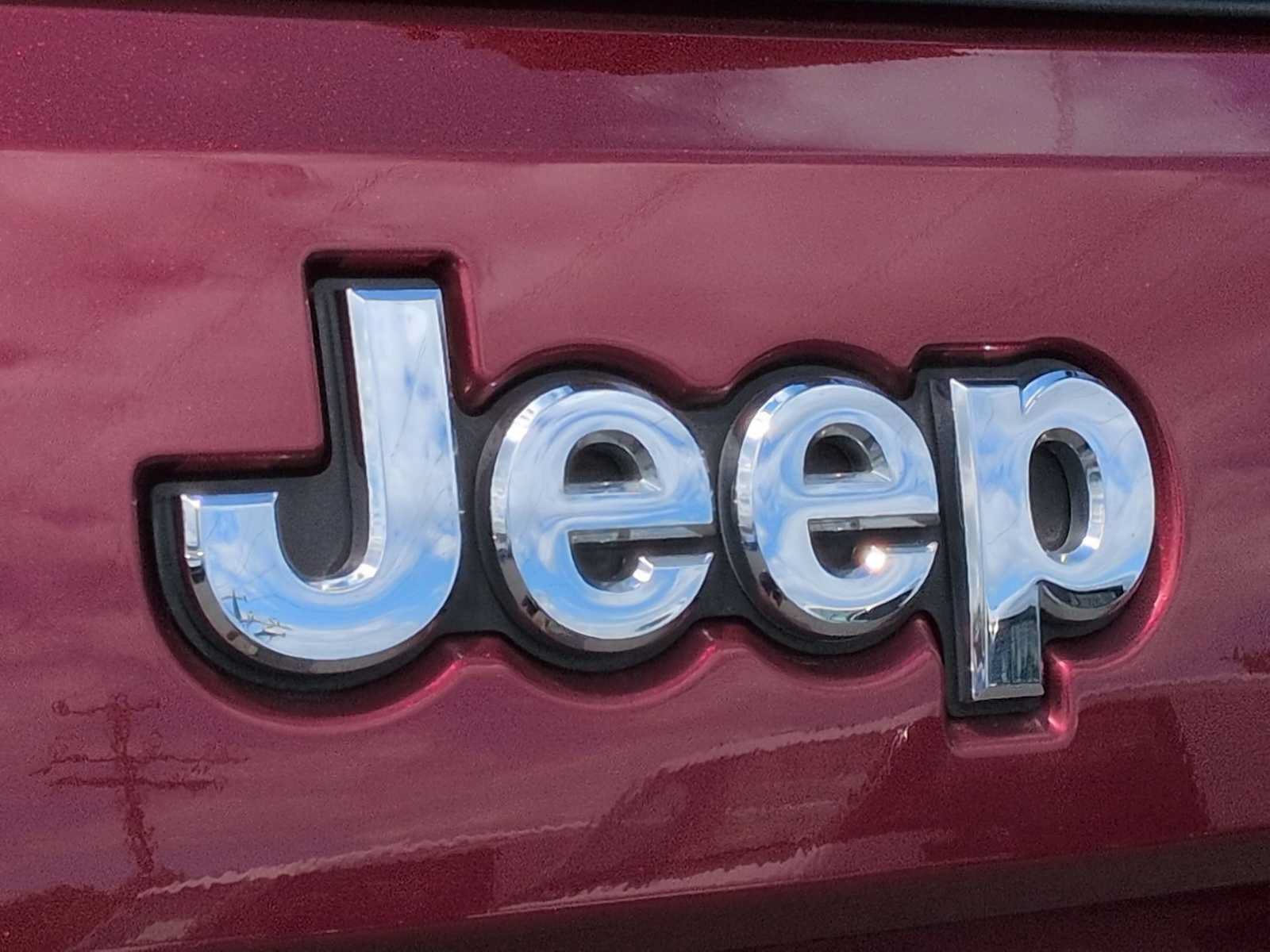 Used 2014 Jeep Grand Cherokee Limited AWD/4WD image 12