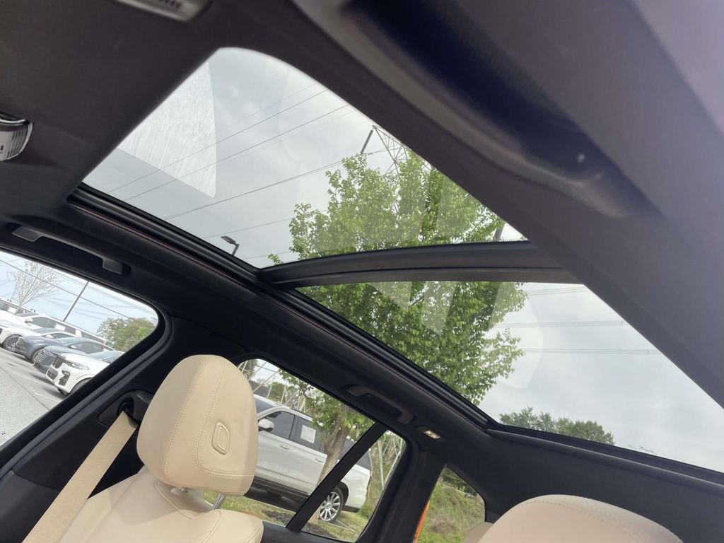 Used 2019 BMW X3 sDrive30i w/ Convenience Package RWD image 16