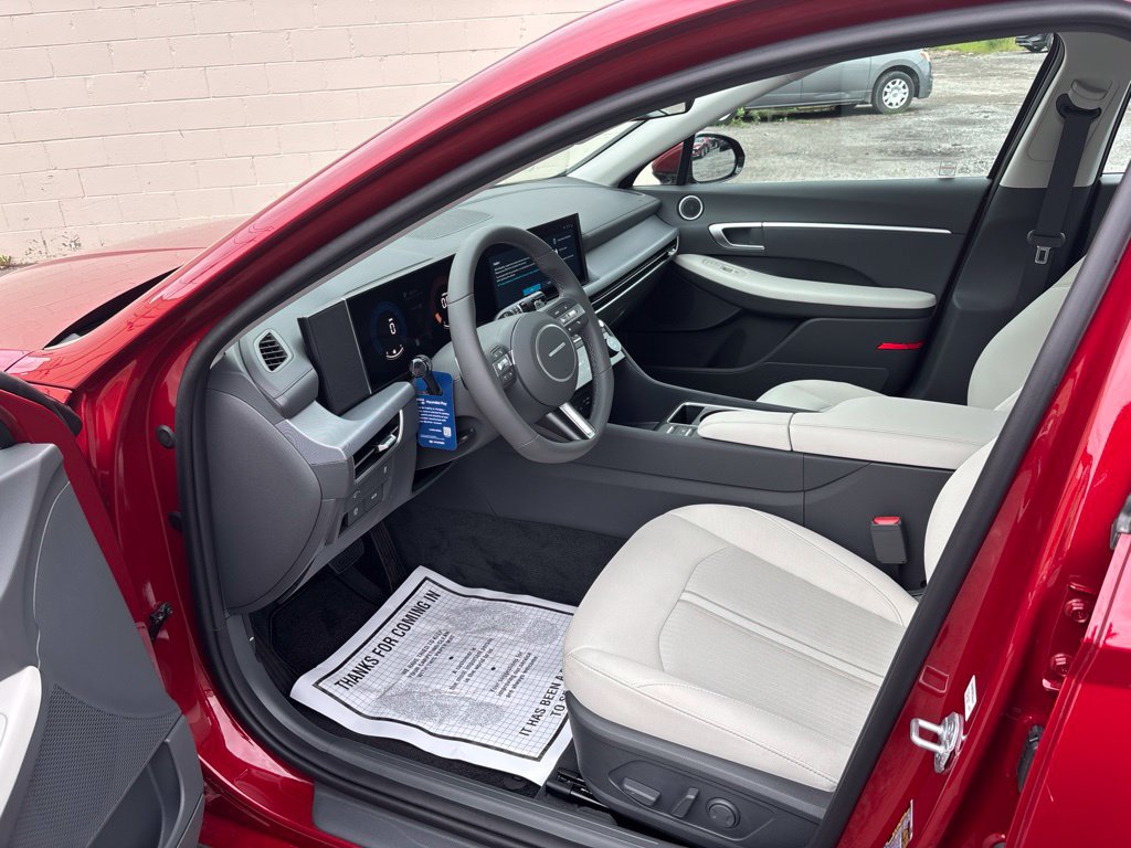 New 2026 Hyundai Sonata SEL FWD image 11