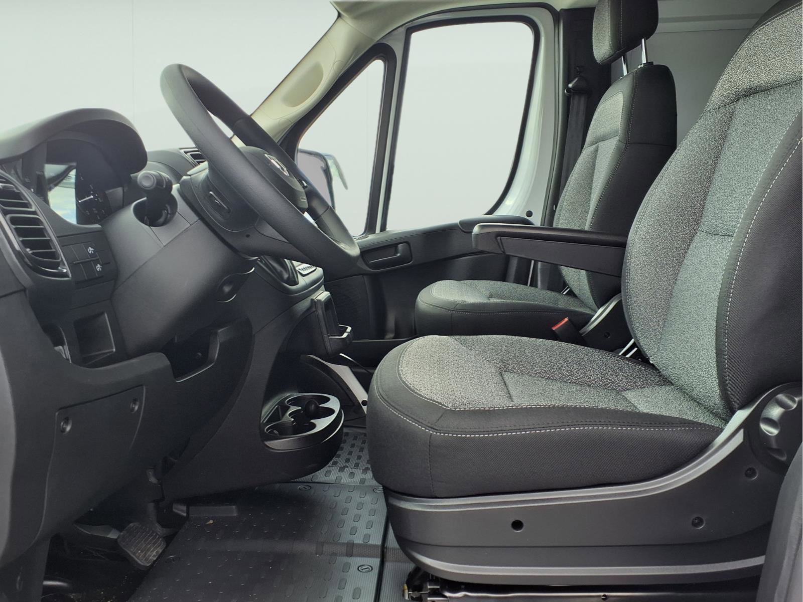 New 2026 RAM ProMaster 2500 image 8