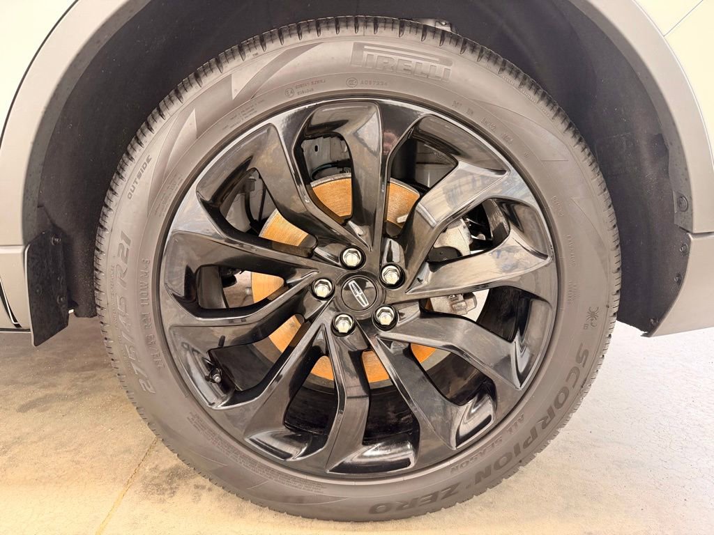 Used 2025 Lincoln Aviator Reserve w/ Luxury Package AWD/4WD image 12