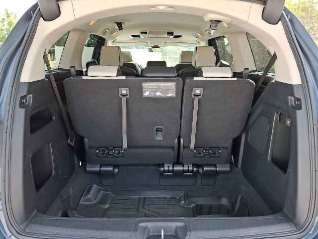 Used 2025 Honda Odyssey Elite image 31