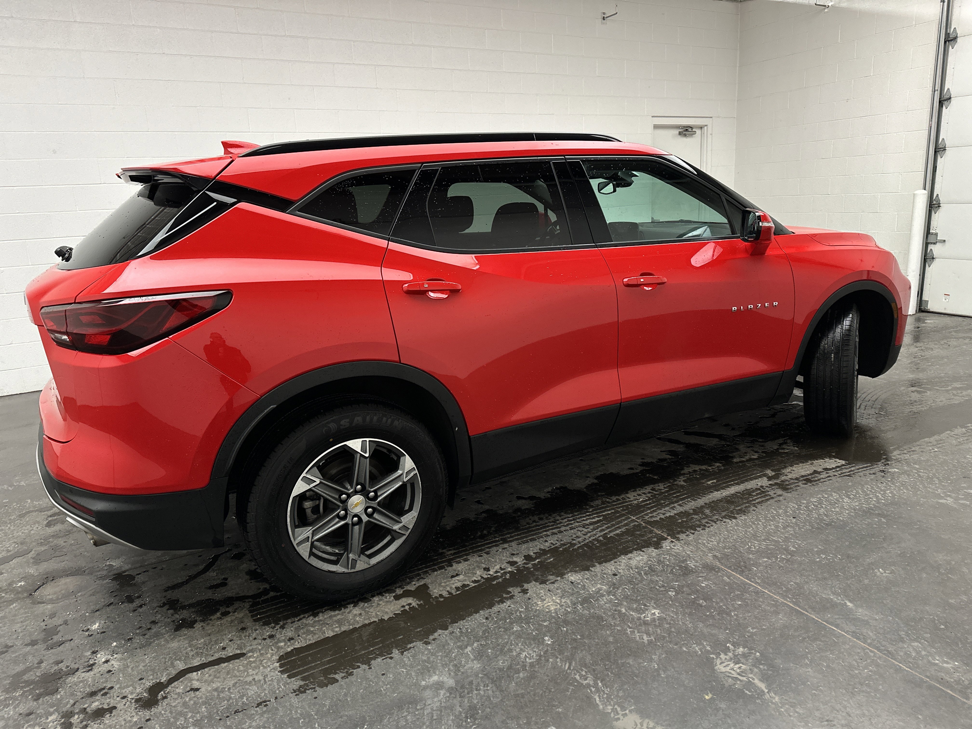 Used 2024 Chevrolet Blazer LT image 9