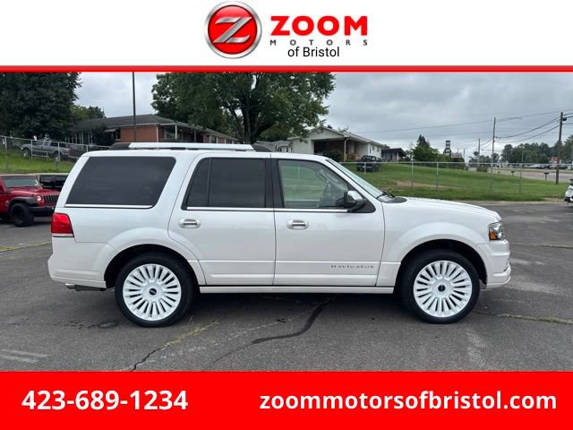Used 2017 Lincoln Navigator Select AWD/4WD image 1