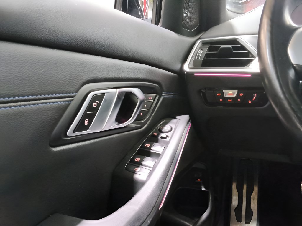 Used 2023 BMW M340i xDrive AWD/4WD image 36