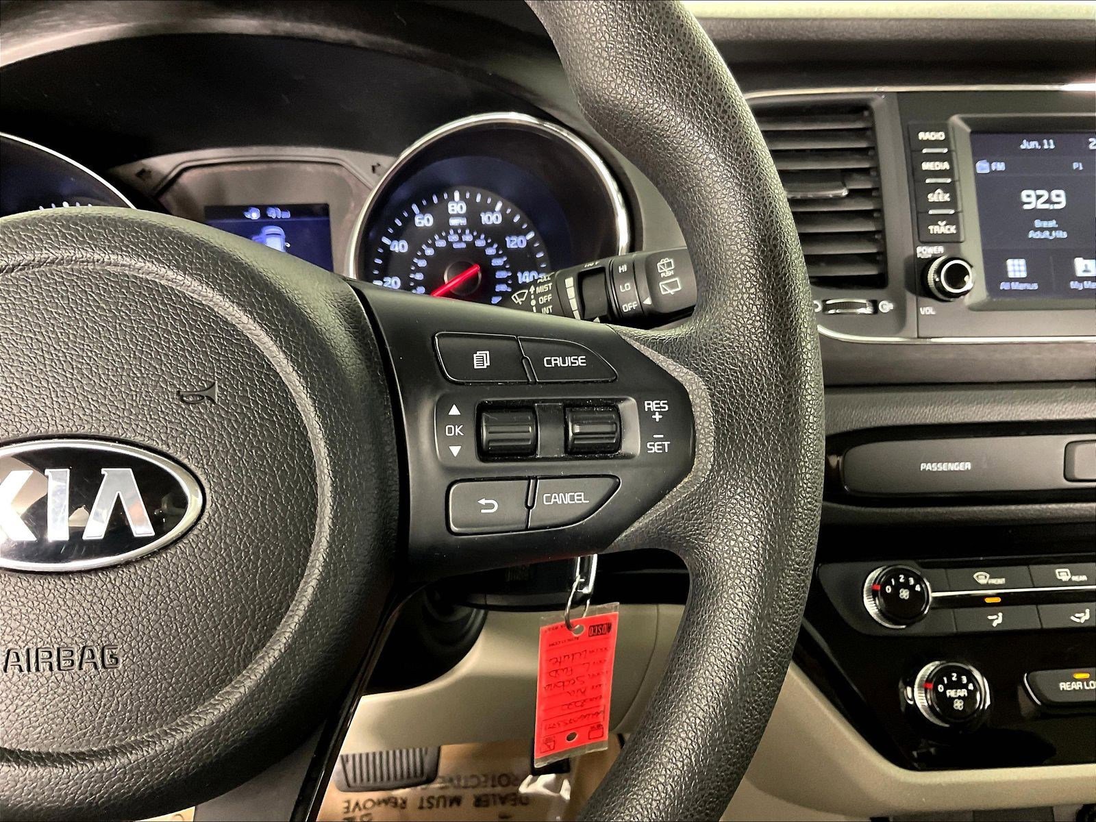 Used 2020 Kia Sedona L FWD image 12