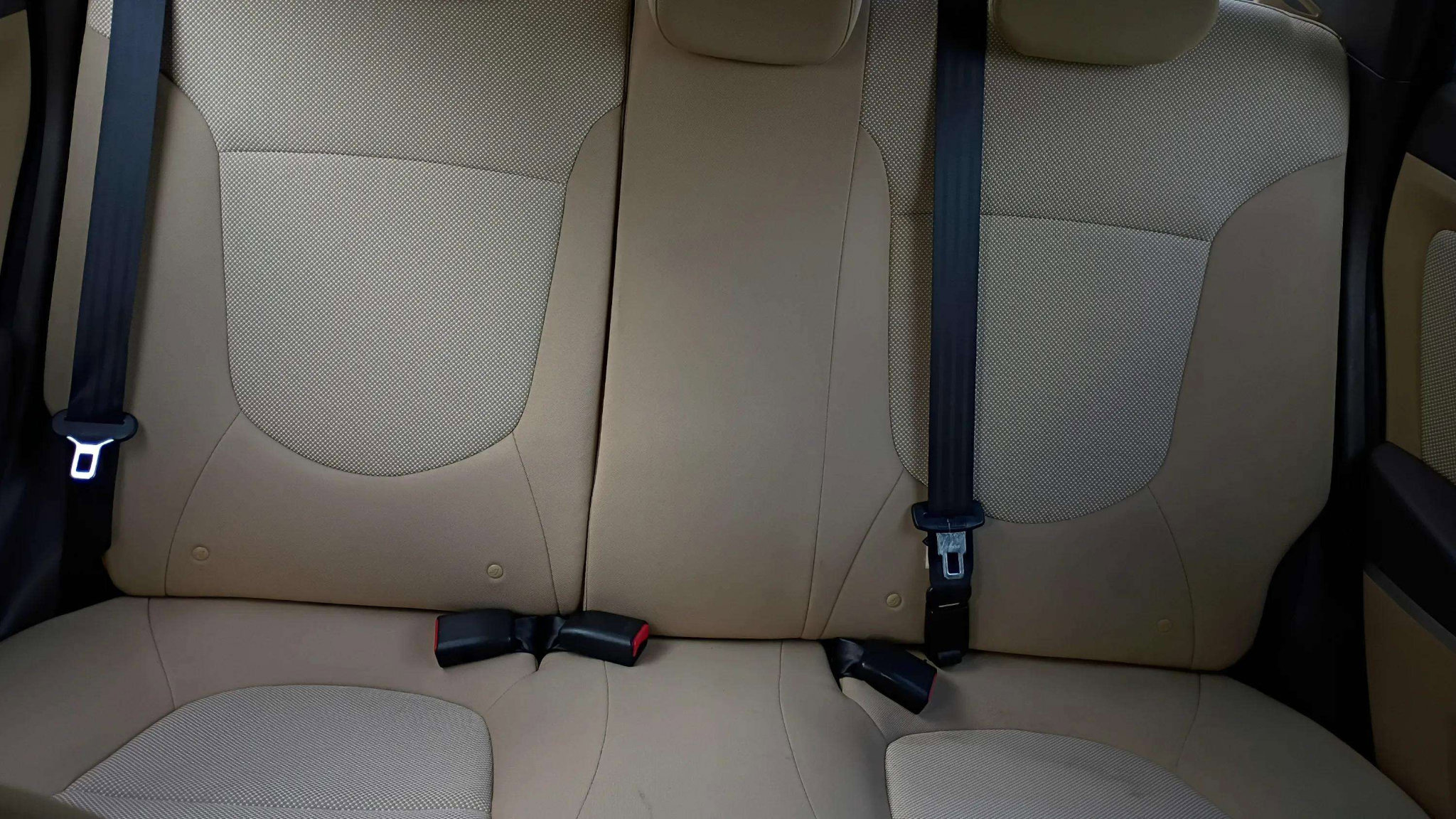 Used 2012 Hyundai Accent GLS image 26