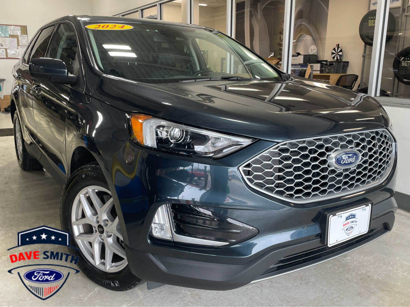 Used 2024 Ford Edge SEL w/ Convenience Package AWD/4WD image 1