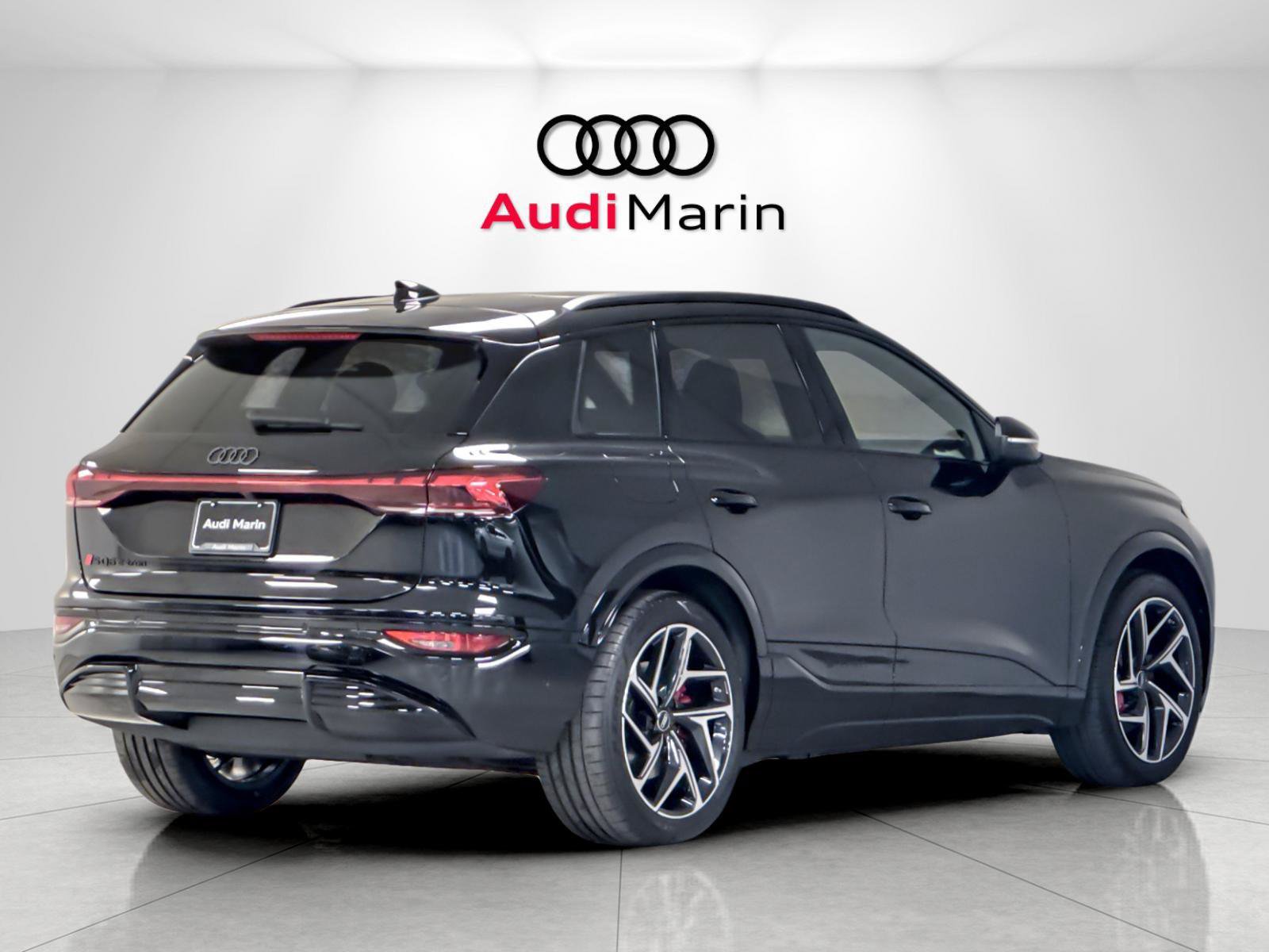 New 2027 Audi SQ6 e-tron Premium Plus AWD/4WD image 5