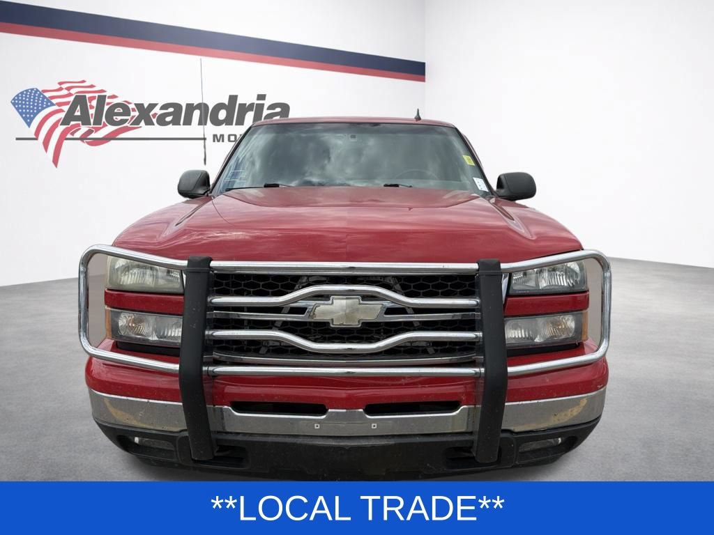 Used 2006 Chevrolet Silverado 1500 LT w/ Vortecmax Performance Pack AWD/4WD image 2