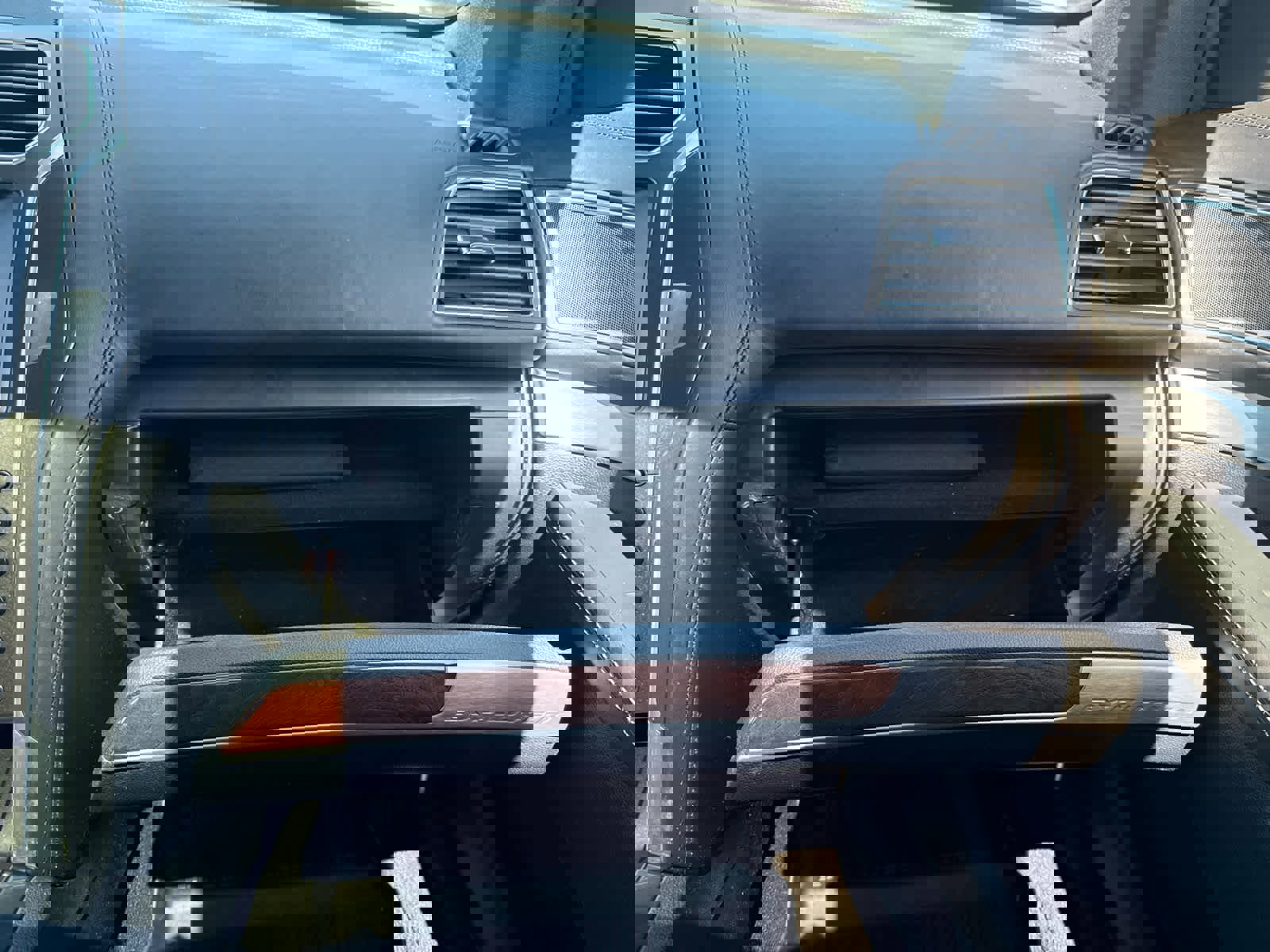 Used 2019 Ford Explorer Platinum AWD/4WD image 20