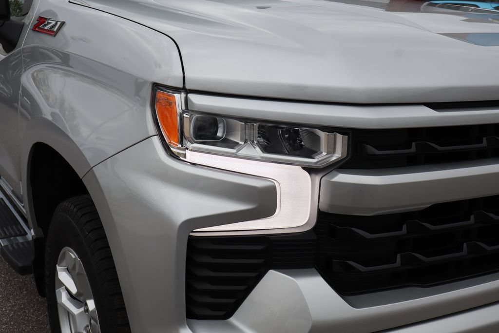 Used 2022 Chevrolet Silverado 1500 RST w/ Z71 Off-Road Package AWD/4WD video 2
