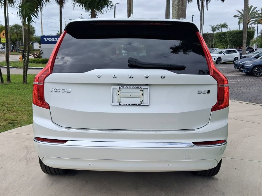 Certified 2025 Volvo XC90 B6 Plus w/ Protection Package Premier AWD/4WD image 5