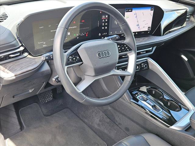Certified 2025 Audi Q5 Premium w/ Convenience Package AWD/4WD image 10