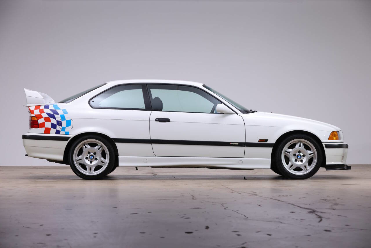 Used 1995 BMW M3 Coupe image 4