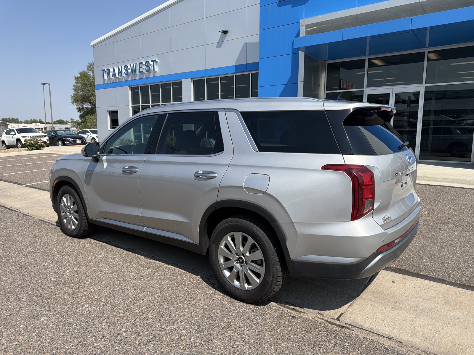 Used 2025 Hyundai Palisade SEL AWD/4WD image 3
