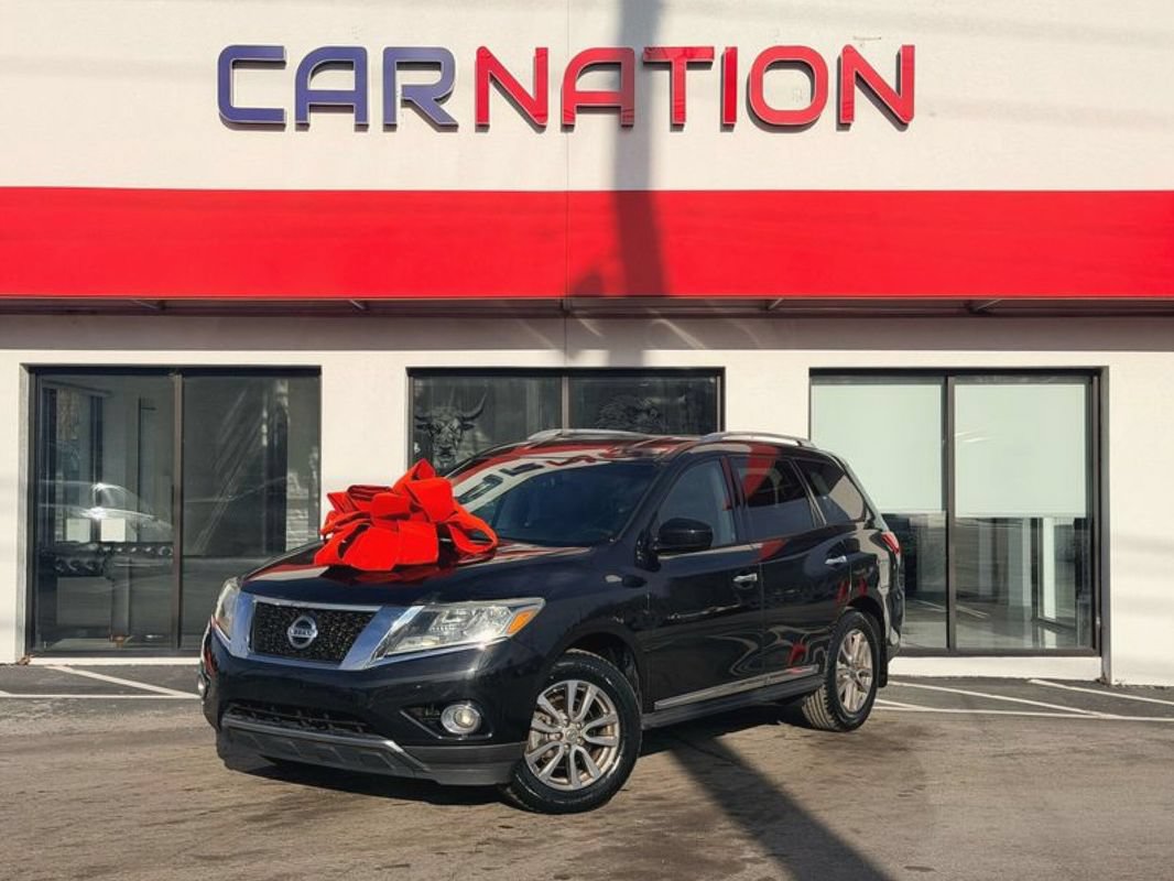 Used 2014 Nissan Pathfinder SL w/ Trailer Tow Package AWD/4WD image 2