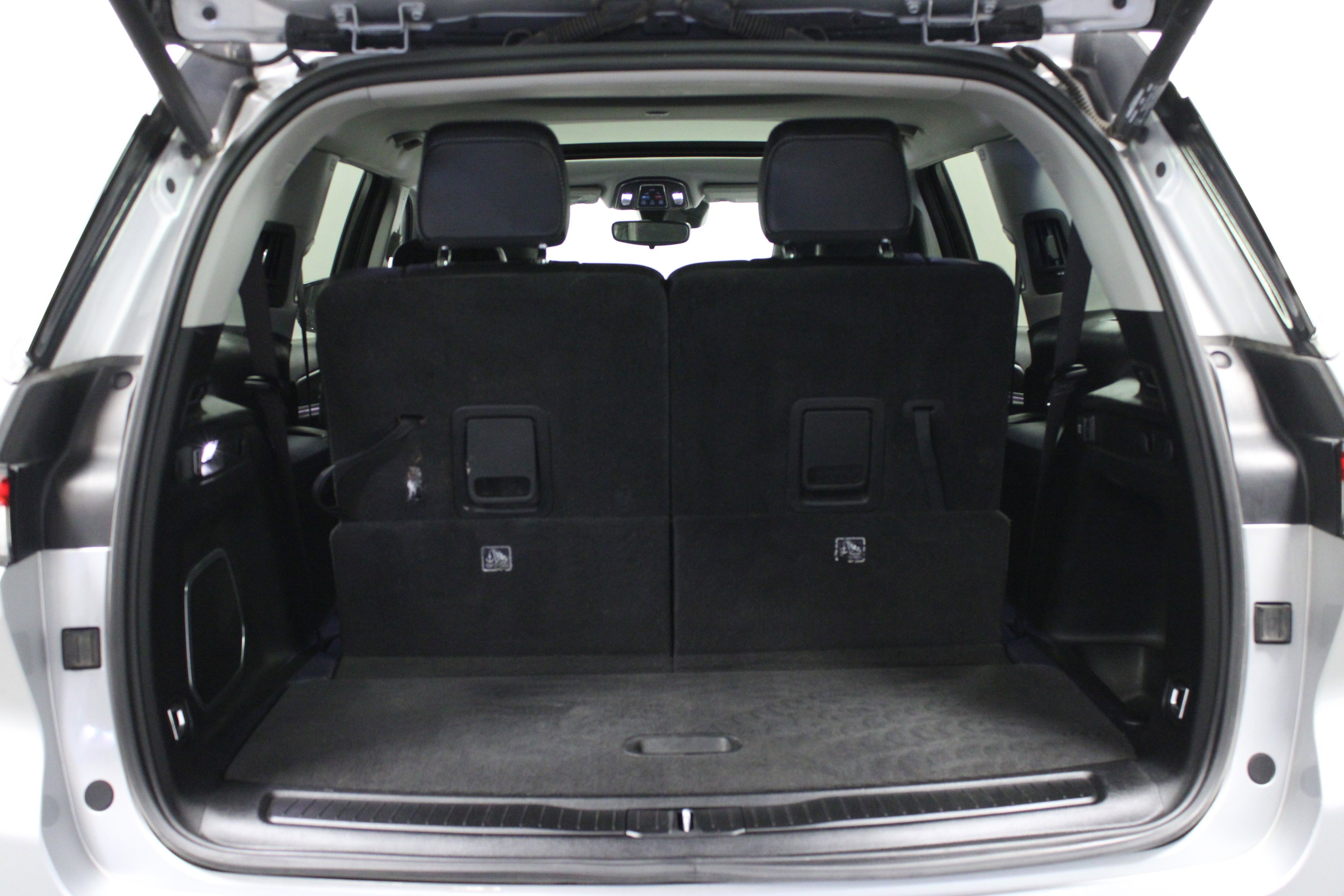 Used 2021 Jeep Grand Cherokee L Limited w/ Trailer Tow Group (B) image 15