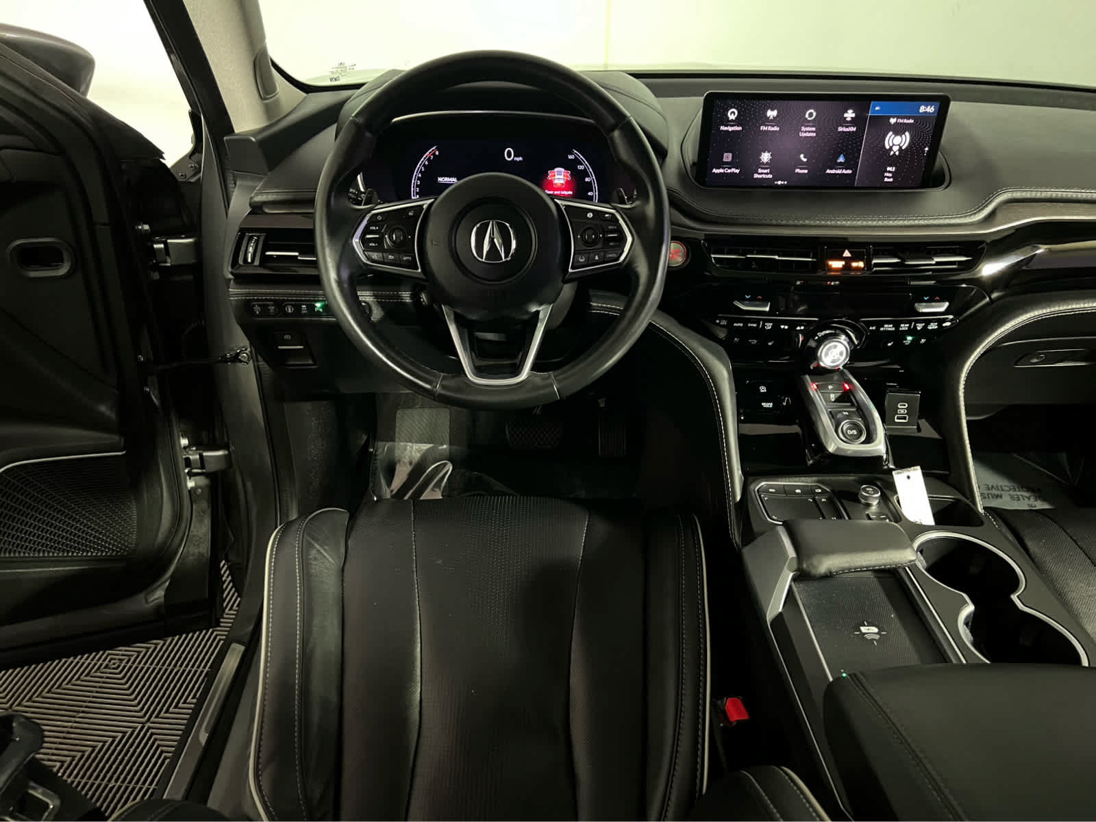 Certified 2023 Acura MDX SH-AWD w/ Advance Package image 14