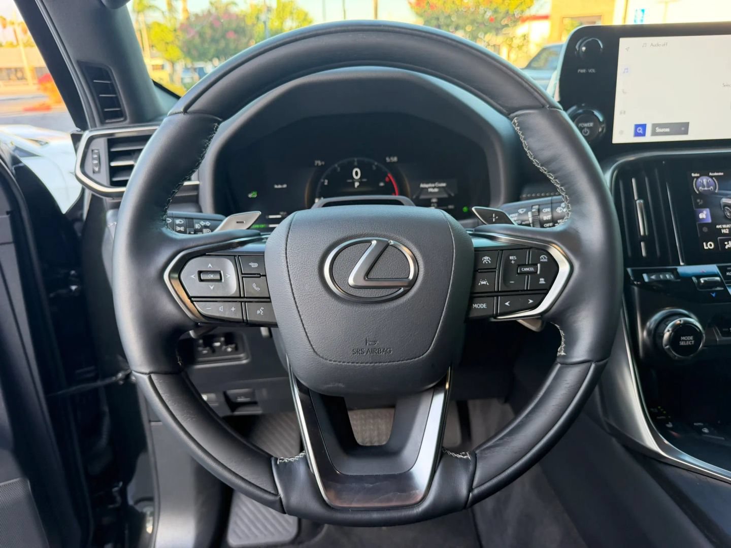 Used 2026 Lexus LX 700h Luxury w/ Accessory Package (Z1) AWD/4WD image 23