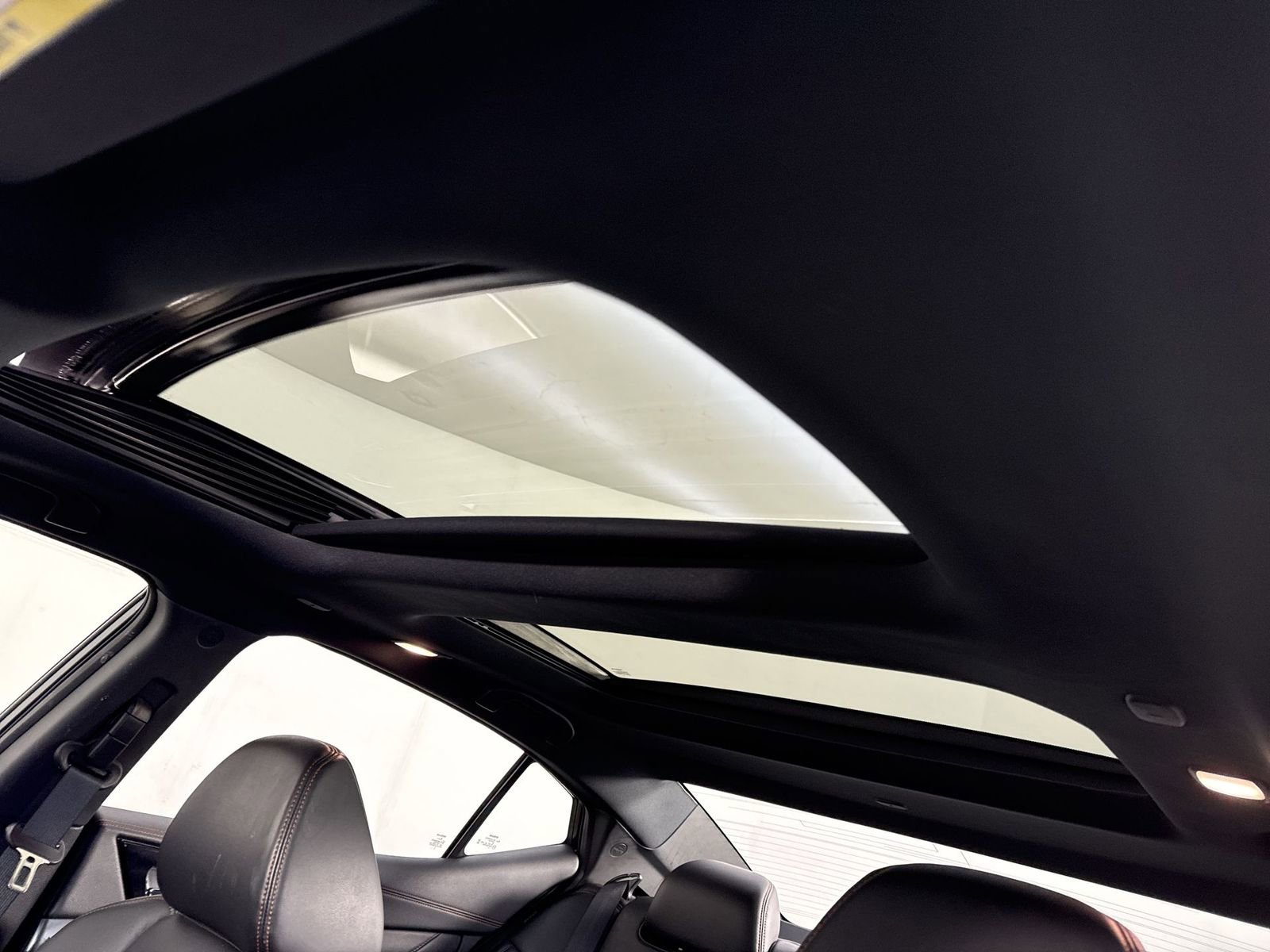 Certified 2023 Nissan Maxima SR w/ Sport Mat Group image 20