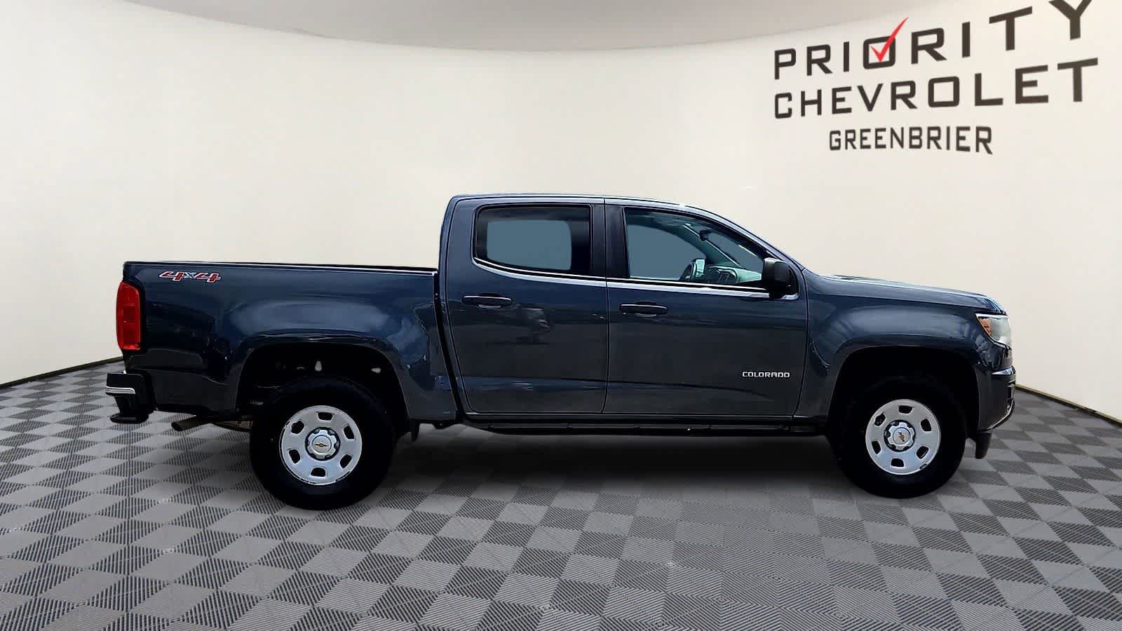Used 2016 Chevrolet Colorado W/T w/ WT Convenience Package AWD/4WD image 9