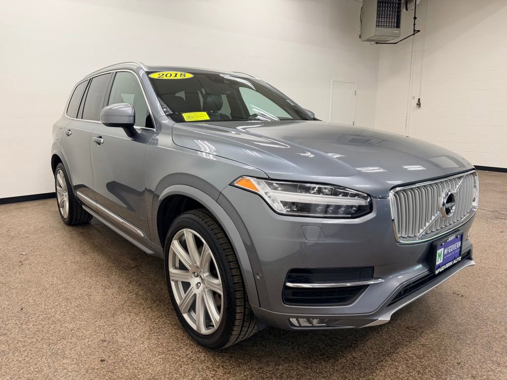 Used 2018 Volvo XC90 T6 Inscription w/ Convenience Package AWD/4WD image 9