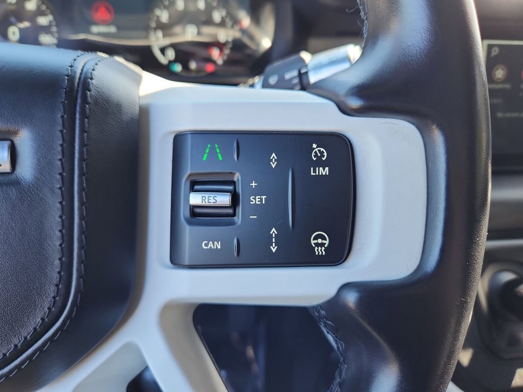 Used 2022 Land Rover Defender 110 X-Dynamic HSE image 18