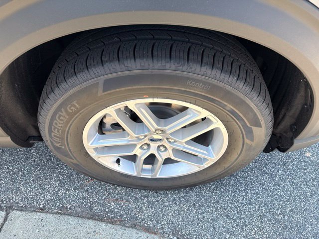 New 2027 Ford Explorer Active RWD image 13