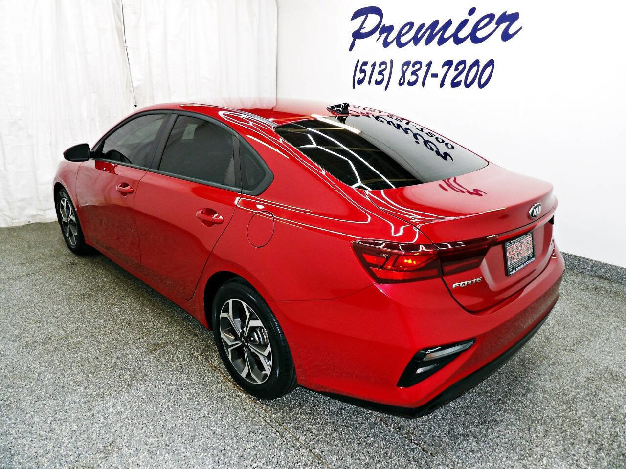 Used 2020 Kia Forte LXS FWD image 4