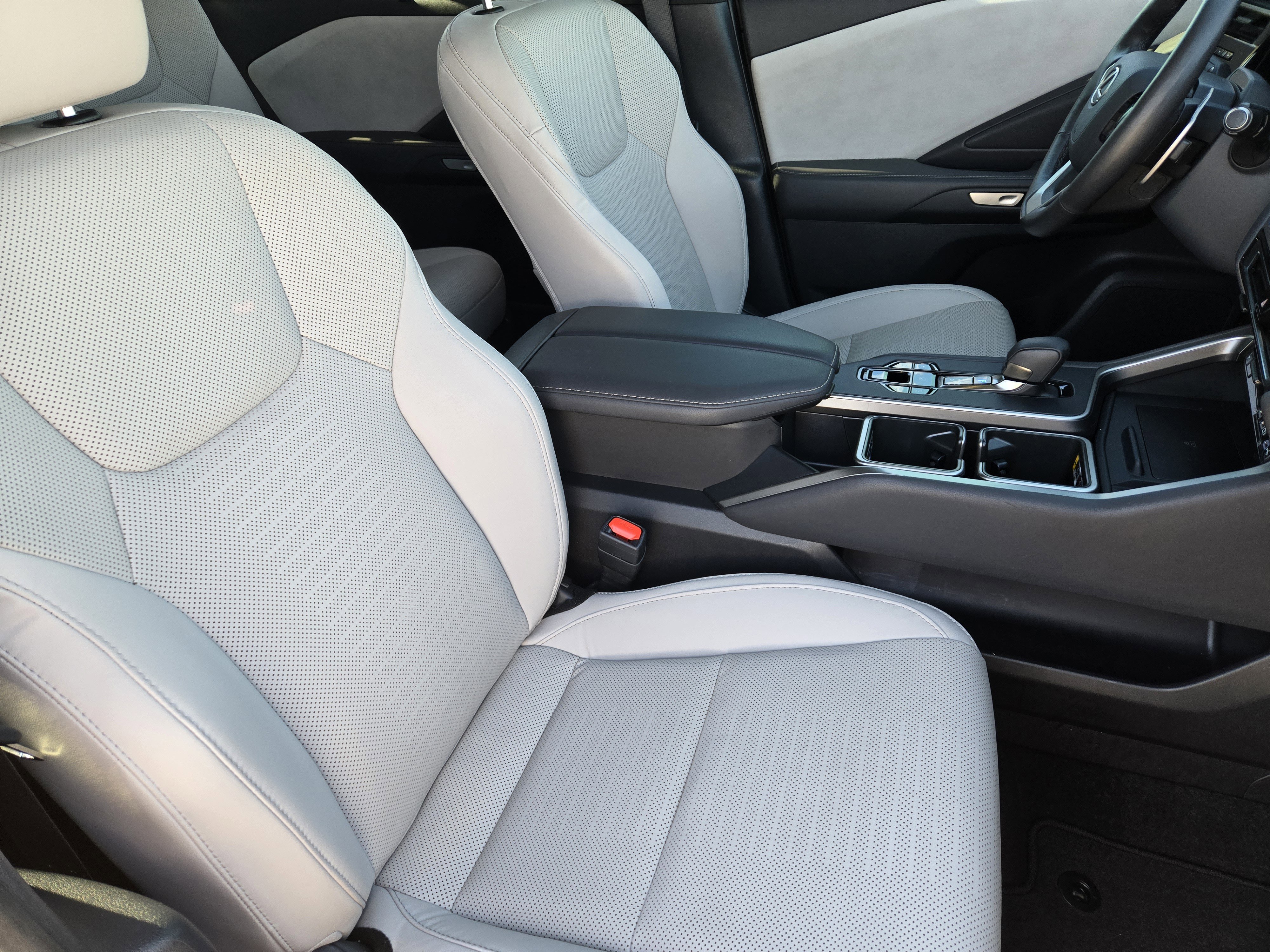 Used 2025 Lexus TX 350 AWD w/ Technology Package image 22