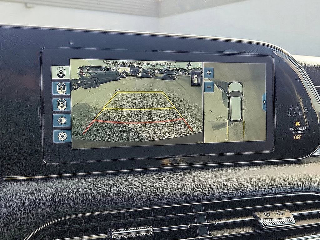 Used 2020 Hyundai Palisade Limited image 11