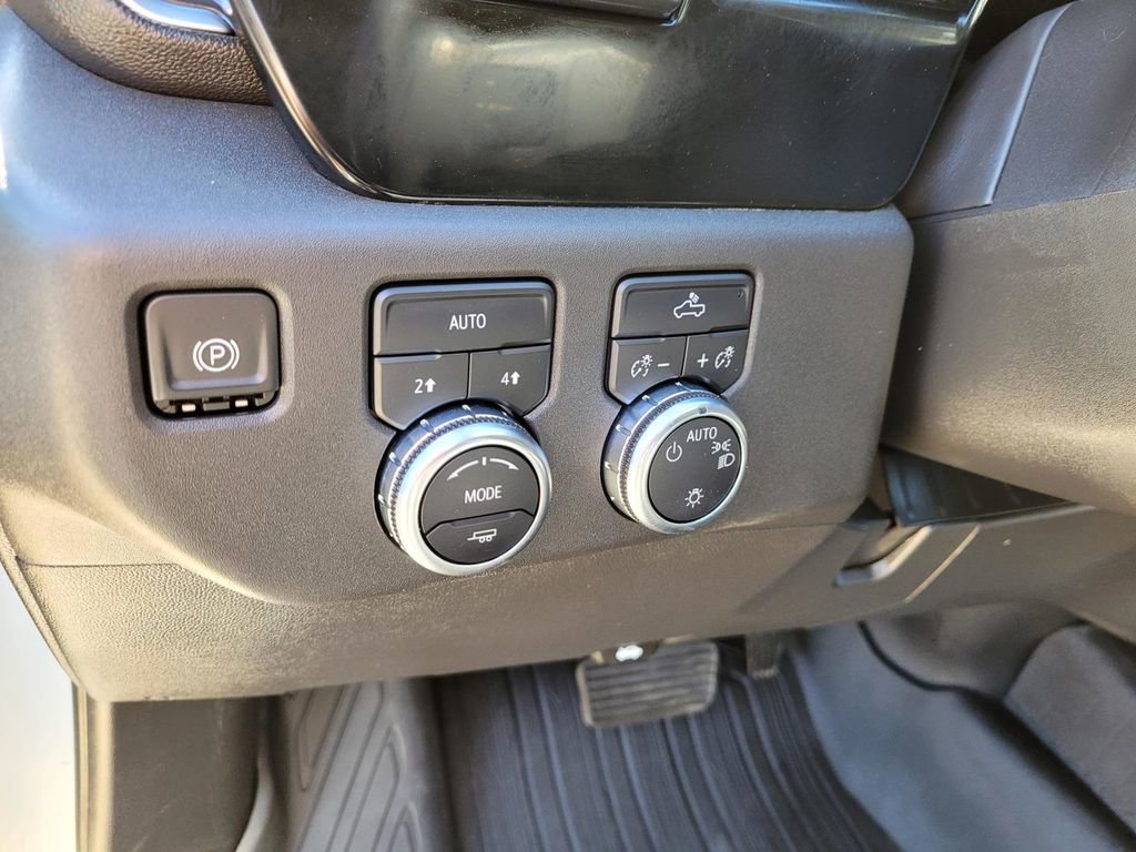 Used 2023 GMC Sierra 1500 SLE image 22