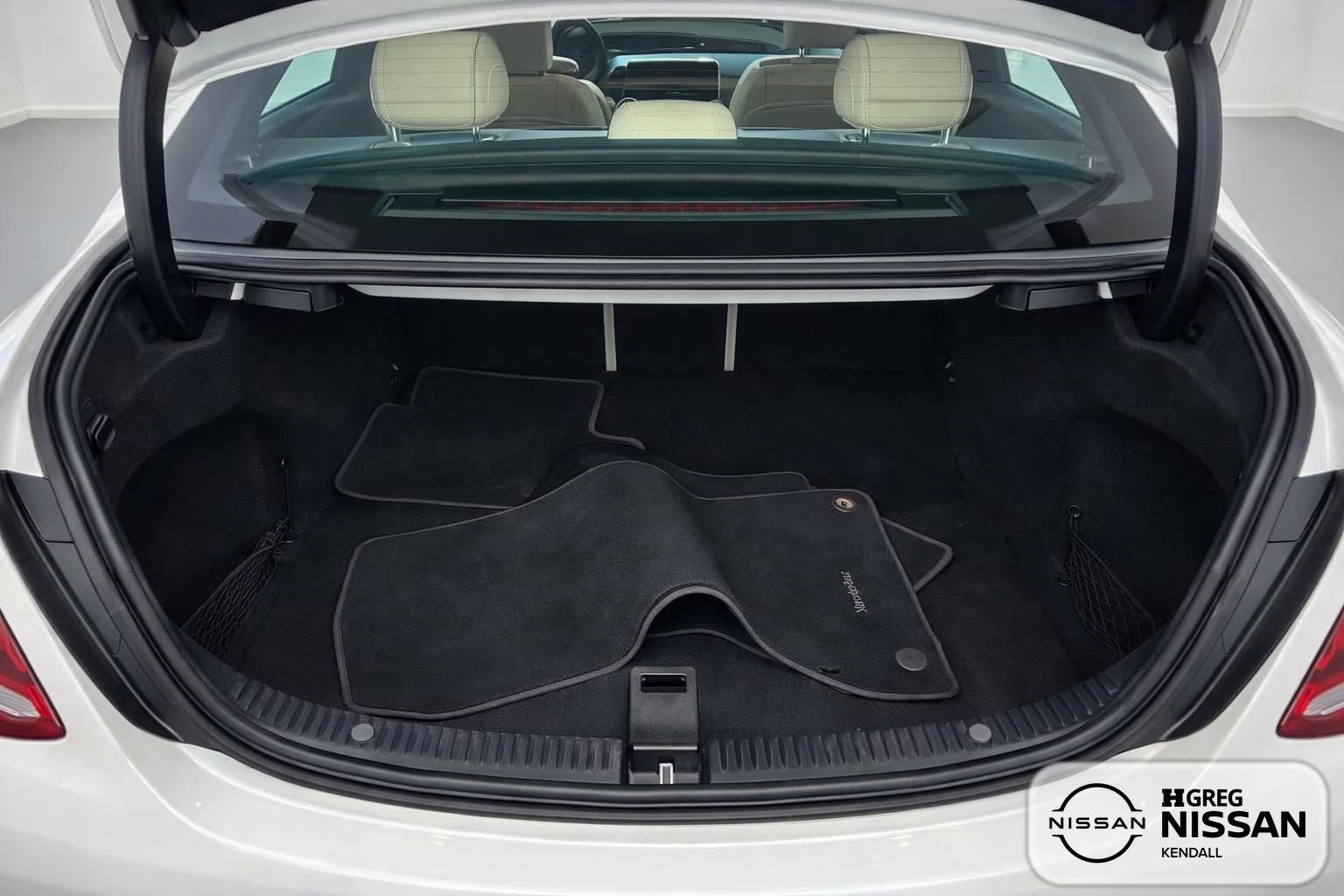 Used 2018 Mercedes-Benz C 300 Sedan image 14