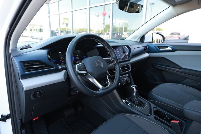 Used 2023 Volkswagen Taos SE FWD image 25
