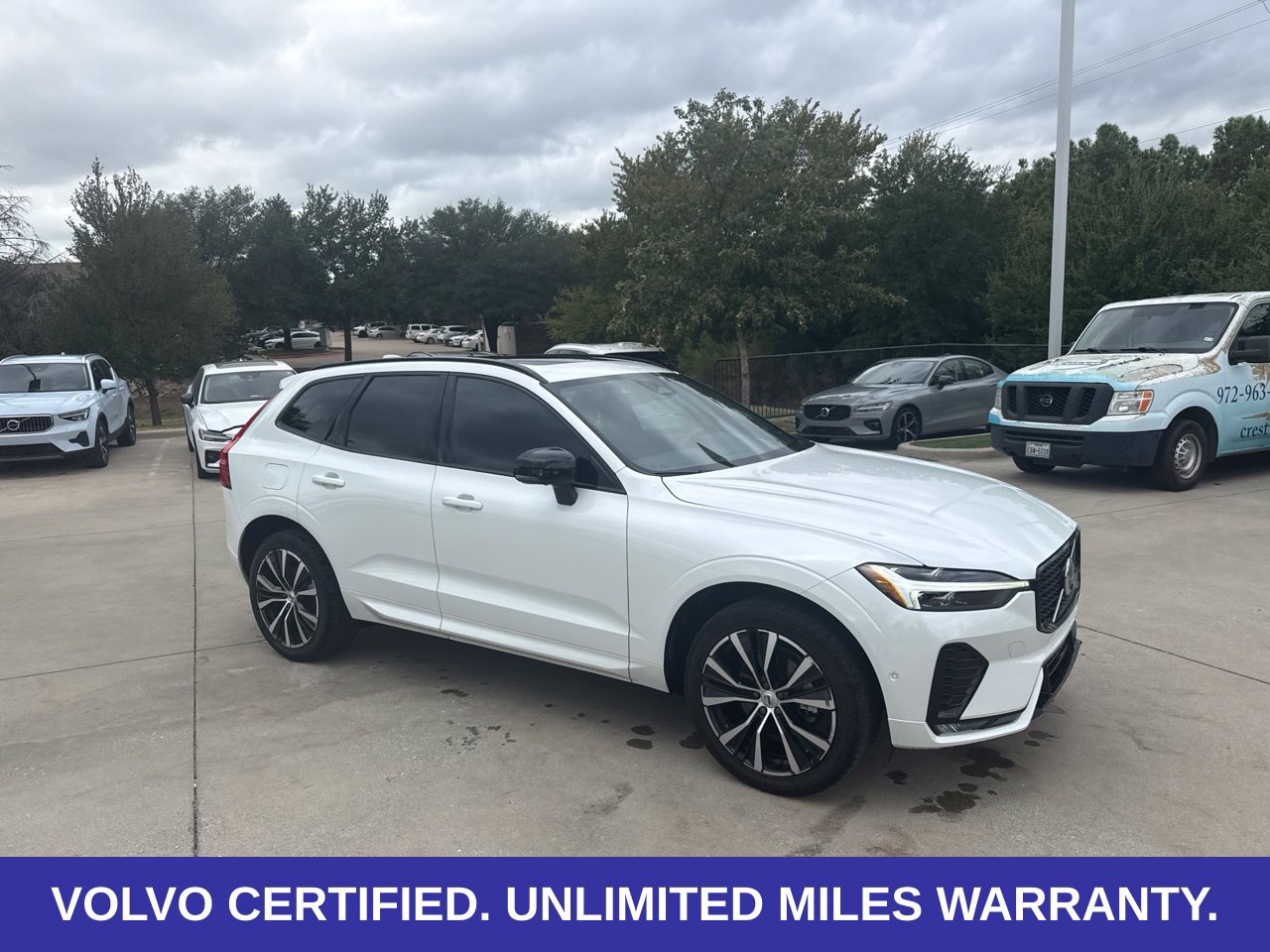 Certified 2024 Volvo XC60 B5 Plus w/ Protection Package Premier AWD/4WD image 8
