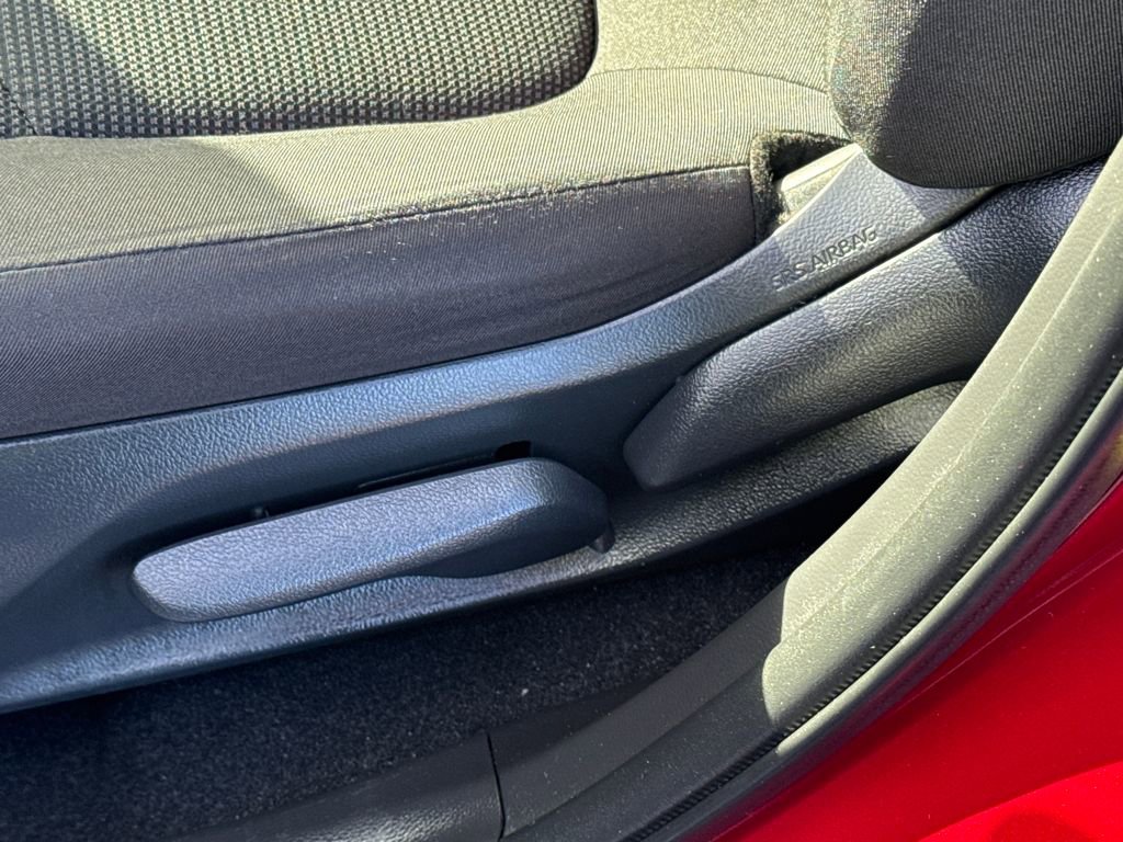 Used 2023 Toyota RAV4 LE image 45