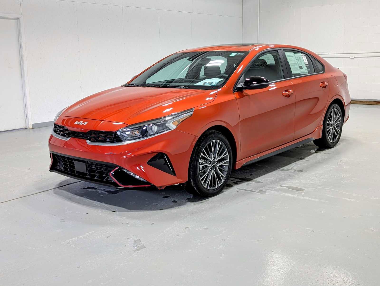 Certified 2024 Kia Forte GT-Line w/ GT-Line Premium Package image 1